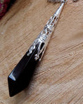 Load image into Gallery viewer, Divinatory Black Moon Pendul